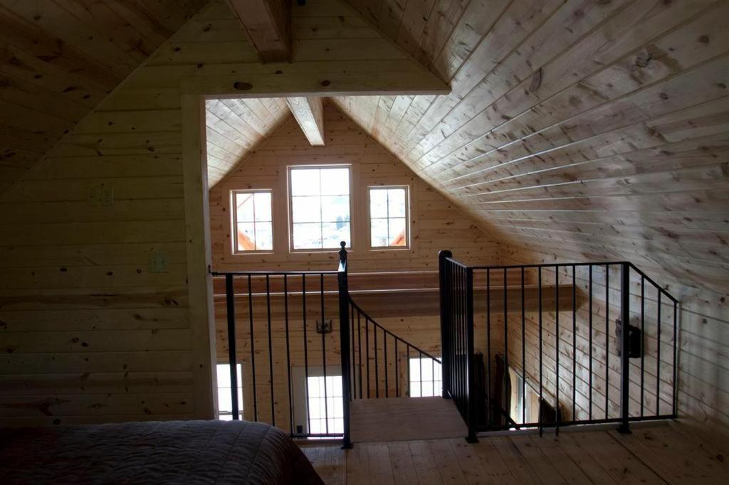 Cabins Of Mackinac & Lodge Mackinaw Stadt Exterior foto